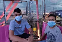 luis-y-alejandro-parque-puerto-berrio