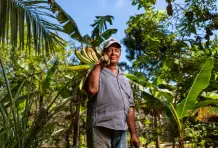 Jesus-maria-cuervo-cronicas-del-barrio-puerto-berrio-14