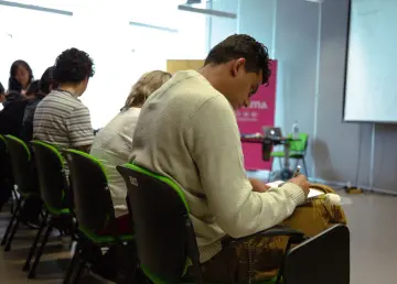 empresas Mesa de trabajo 1 copia 75