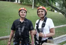 Adultos mayores en plan Comfama