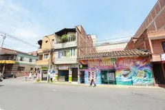 Alexis-gomez-cronicas-del-barrio-bello-14