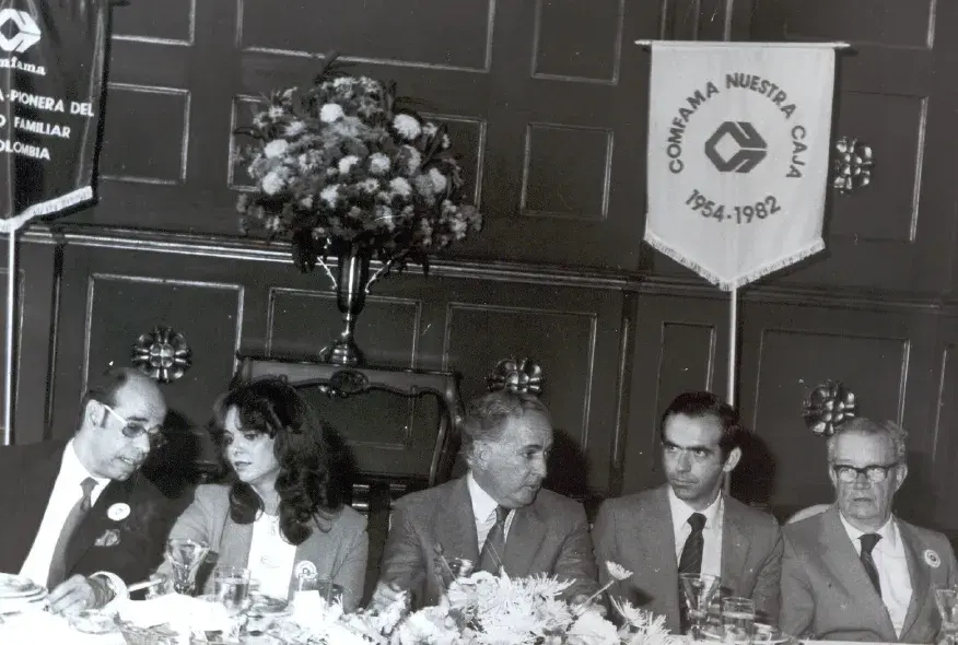 Comfama-historia-ano-1982