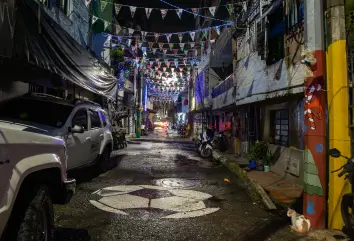 17-rodrigo-diaz-cronicas-del-barrio-orley-mazo-moravia