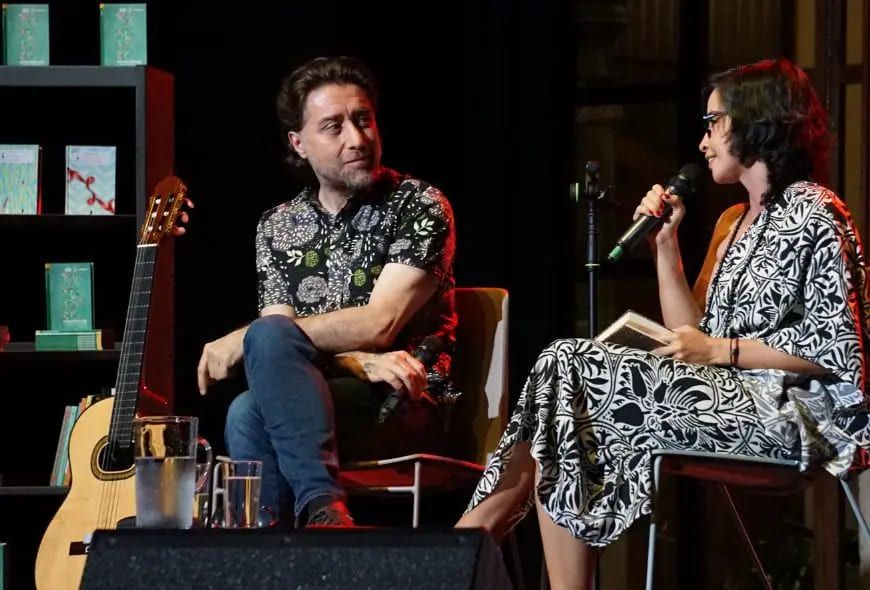 Cabecera Un años de lecturas sobre el amor [Palabras Rodantes 2024] Carlos Palacio   Pala