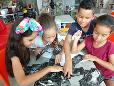 Talleres literarios Comfama juegos escritura
