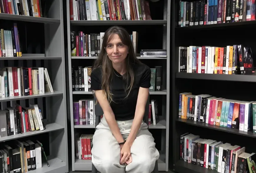 Cabecera Laura Ferrero, Bibliotecaria por un día