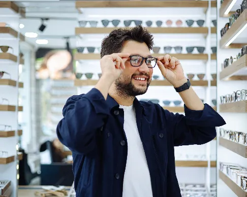 imagenes aliados optica-vision-family-1