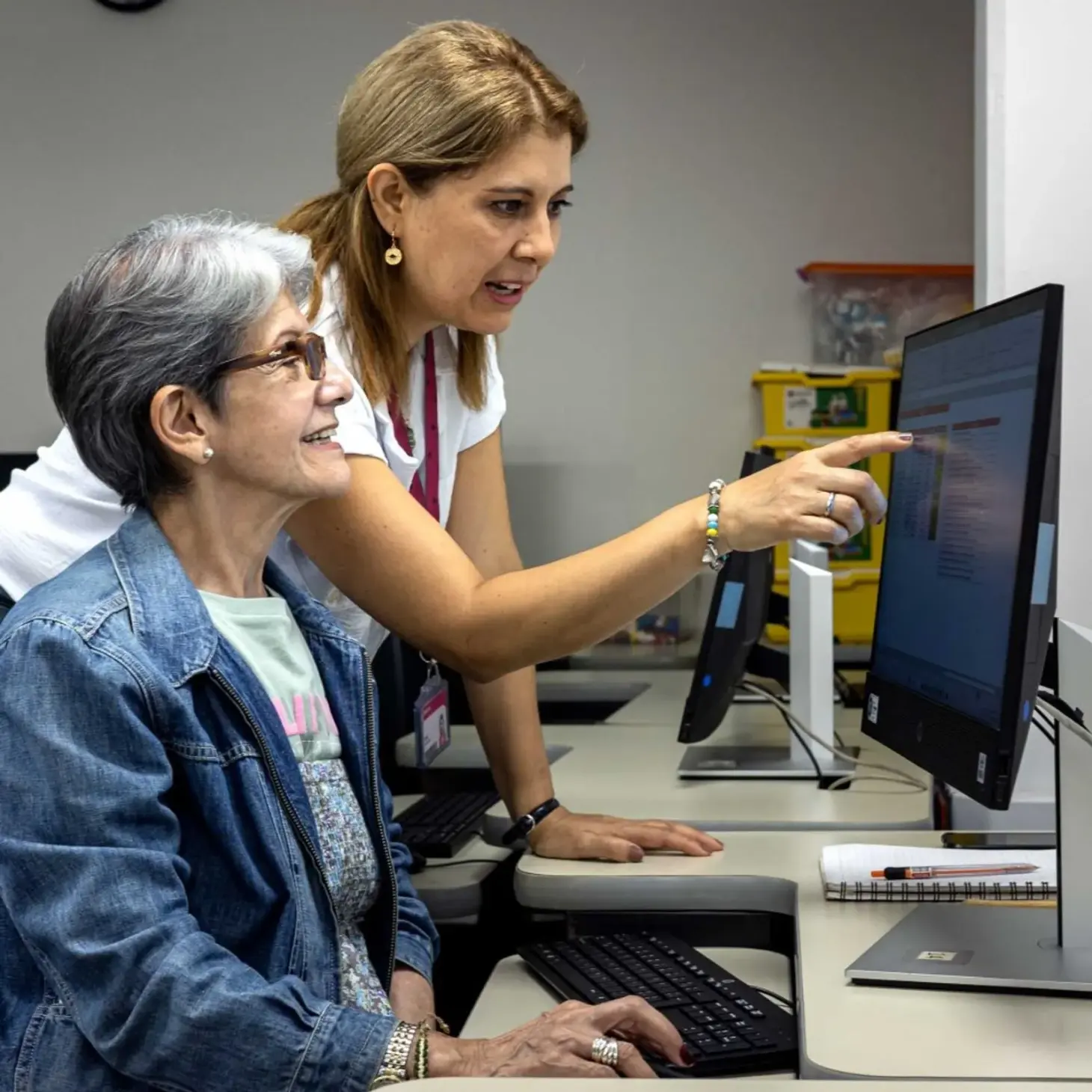 Certificado de asistencia y aprobación de clases